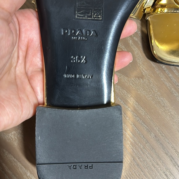 Pre-loved Prada Gold Studded Flats - Picture 10 of 13